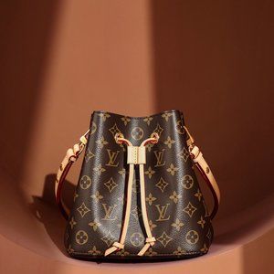"AUTHENTIC Louis Vuitton  Bags"